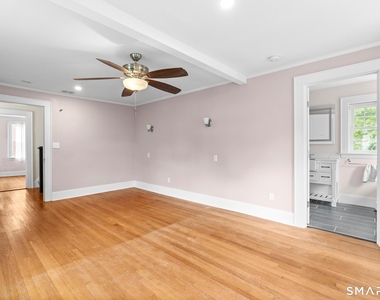12 Middlefield Drive - Photo Thumbnail 15