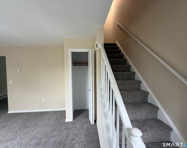 140 New Haven Avenue - Photo Thumbnail 3