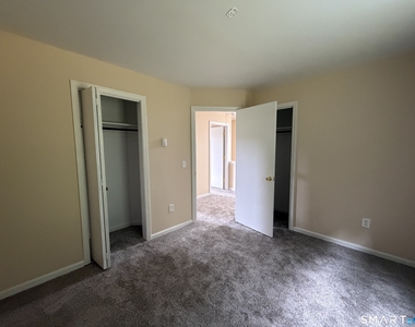 140 New Haven Avenue - Photo Thumbnail 12