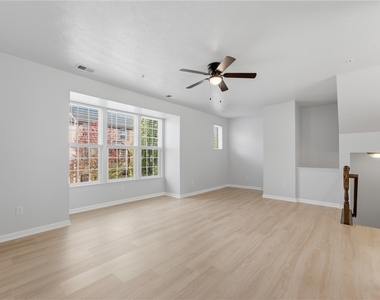 1502 Pointe View Dr - Photo Thumbnail 15