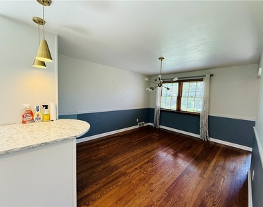 143 Seneca Dr - Photo Thumbnail 7
