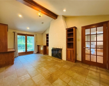143 Seneca Dr - Photo Thumbnail 24