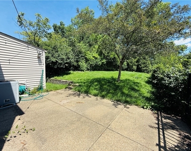 143 Seneca Dr - Photo Thumbnail 44