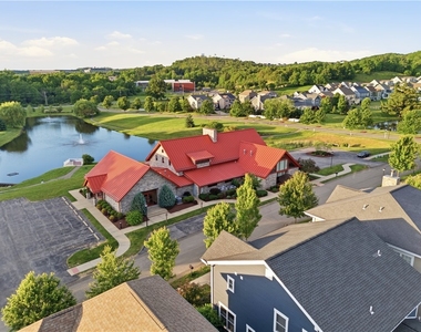 2004 Hemlock Ln - Photo Thumbnail 47