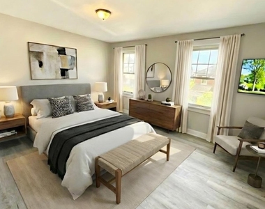 927 Vankirk St - Photo Thumbnail 4