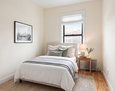 631 Edgecombe Avenue - Photo Thumbnail 2
