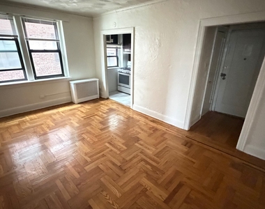 41-8 159th Street - Photo Thumbnail 12