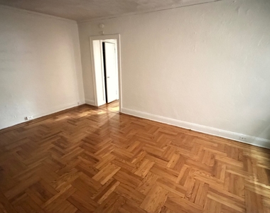 41-8 159th Street - Photo Thumbnail 8