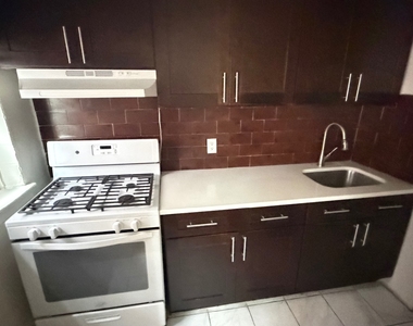 41-8 159th Street - Photo Thumbnail 2