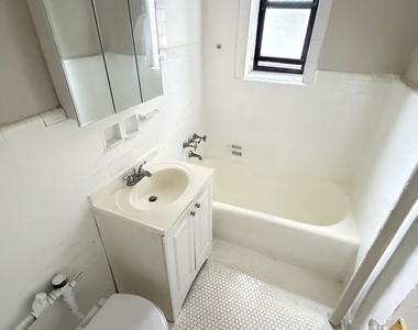 41-8 159th Street - Photo Thumbnail 15