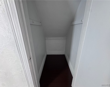 26 York Street - Photo Thumbnail 16