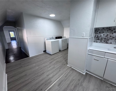 26 York Street - Photo Thumbnail 25