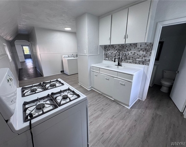 26 York Street - Photo Thumbnail 23