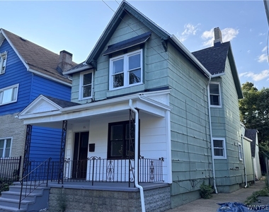 26 York Street - Photo Thumbnail 2