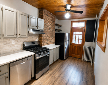 60-24 Palmetto Street - Photo Thumbnail 8