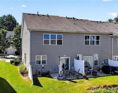 A 4688 Beacon Ridge Lane - Photo Thumbnail 38