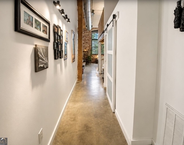 170 Blvd Se - Photo Thumbnail 1