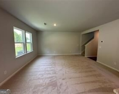 2953 Salinger Way - Photo Thumbnail 4