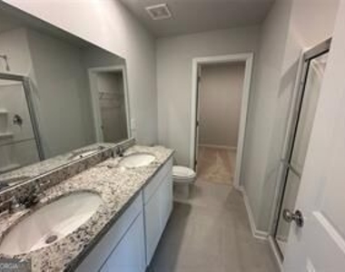 2953 Salinger Way - Photo Thumbnail 9