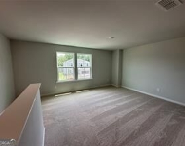 2953 Salinger Way - Photo Thumbnail 5