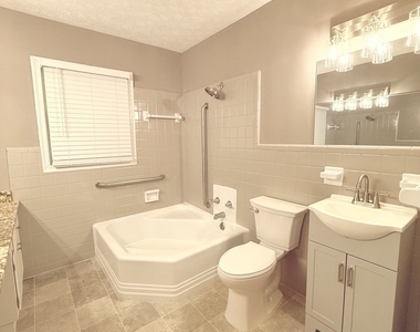 1397 Jewell Court Sw - Photo Thumbnail 16
