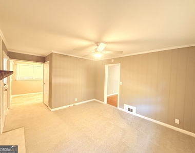 1397 Jewell Court Sw - Photo Thumbnail 13