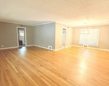 1397 Jewell Court Sw - Photo Thumbnail 8