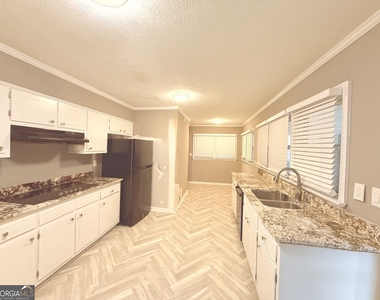 1397 Jewell Court Sw - Photo Thumbnail 3