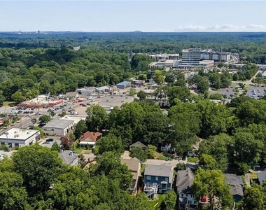 805 Holmes Street Nw - Photo Thumbnail 41