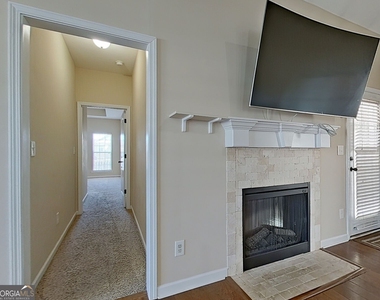 3024 Margot Lane - Photo Thumbnail 14