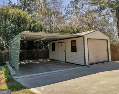 104 Ellison Lane - Photo Thumbnail 9