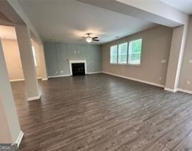4427 Waxwing Street - Photo Thumbnail 2