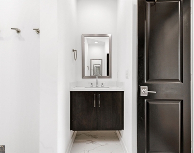 395 Pratt Drive - Photo Thumbnail 28