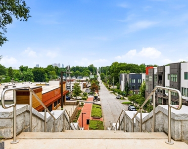395 Pratt Drive - Photo Thumbnail 40
