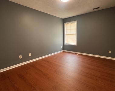 4011 Village Main Street - Photo Thumbnail 11
