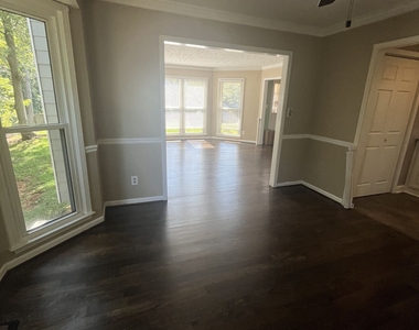 382 Charleston Lane - Photo Thumbnail 13