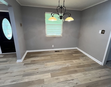 2032 Dellwood Place - Photo Thumbnail 13