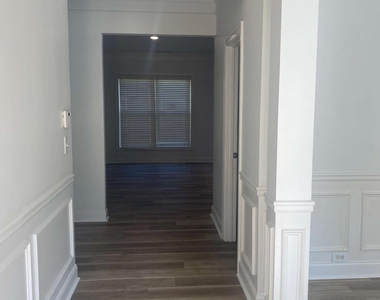 5620 Beaver Ridge Drive - Photo Thumbnail 10