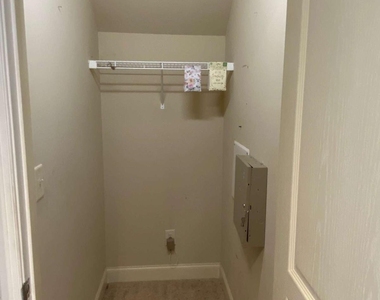 5620 Beaver Ridge Drive - Photo Thumbnail 2