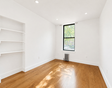 115 Carlton Avenue - Photo Thumbnail 3
