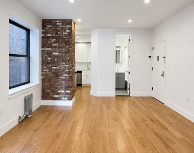 115 Carlton Avenue - Photo Thumbnail 5