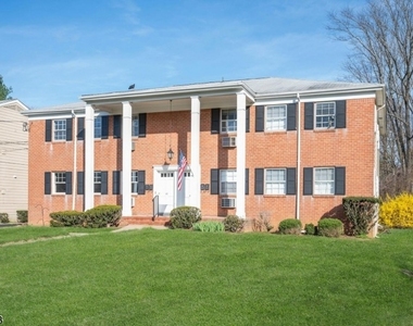80 E Main St - Photo Thumbnail 22