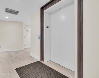 350 Ocean Avenue N - Photo Thumbnail 2
