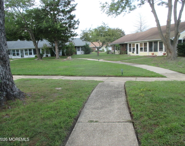 365f Chesterfield Court - Photo Thumbnail 1