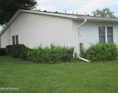365f Chesterfield Court - Photo Thumbnail 3