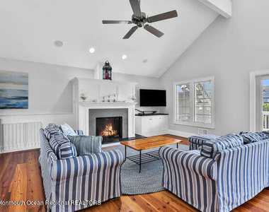 11 Atlantic Avenue - Photo Thumbnail 6
