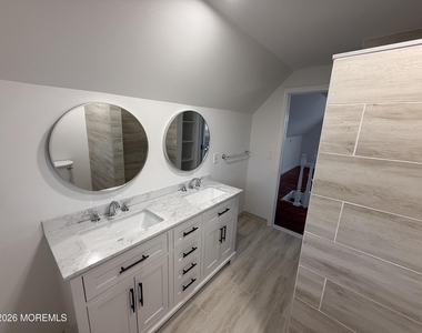 181 Garfield Avenue - Photo Thumbnail 16