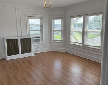 181 Garfield Avenue - Photo Thumbnail 4
