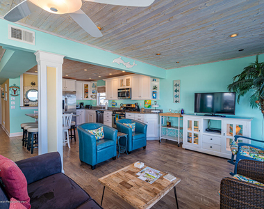 2102 Oceanfront - Photo Thumbnail 22