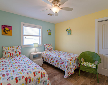 2102 Oceanfront - Photo Thumbnail 20